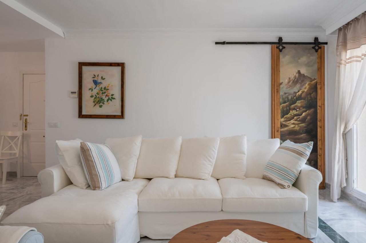 Apartamentos Las Terrazas 马尔韦利亚 外观 照片